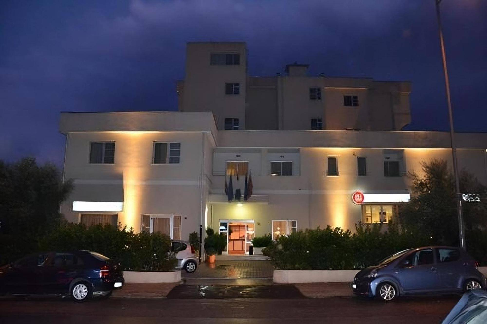 Hotel Palace Gioia Tauro Exterior photo